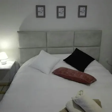 Ckbsm Square Apartman Kalamáta