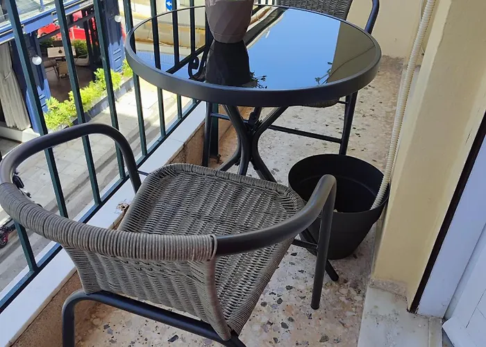 Ckbsm Square شقة كالاماتا