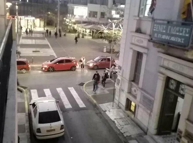 Ckbsm Square شقة كالاماتا